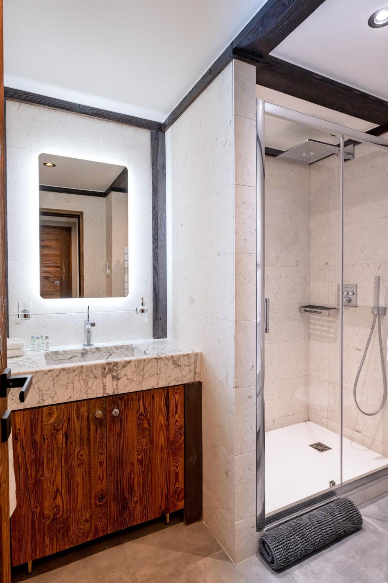 Luxury Suite 70M2 Balcon Courchevel1850 Parking Екстериор снимка